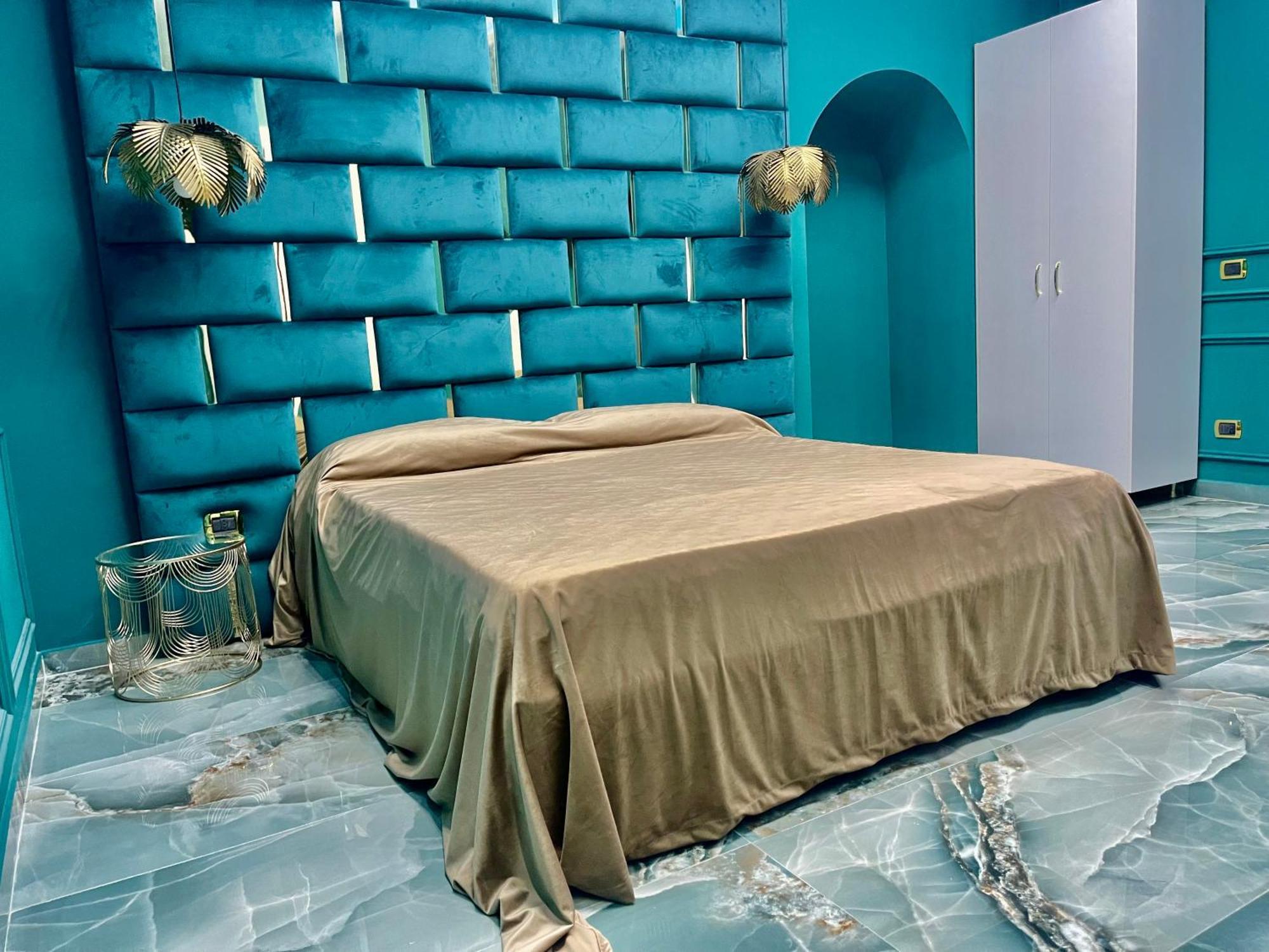 Al Binario Di Napoli Bed & Breakfast Exterior photo