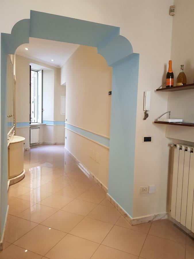 Al Binario Di Napoli Bed & Breakfast Exterior photo